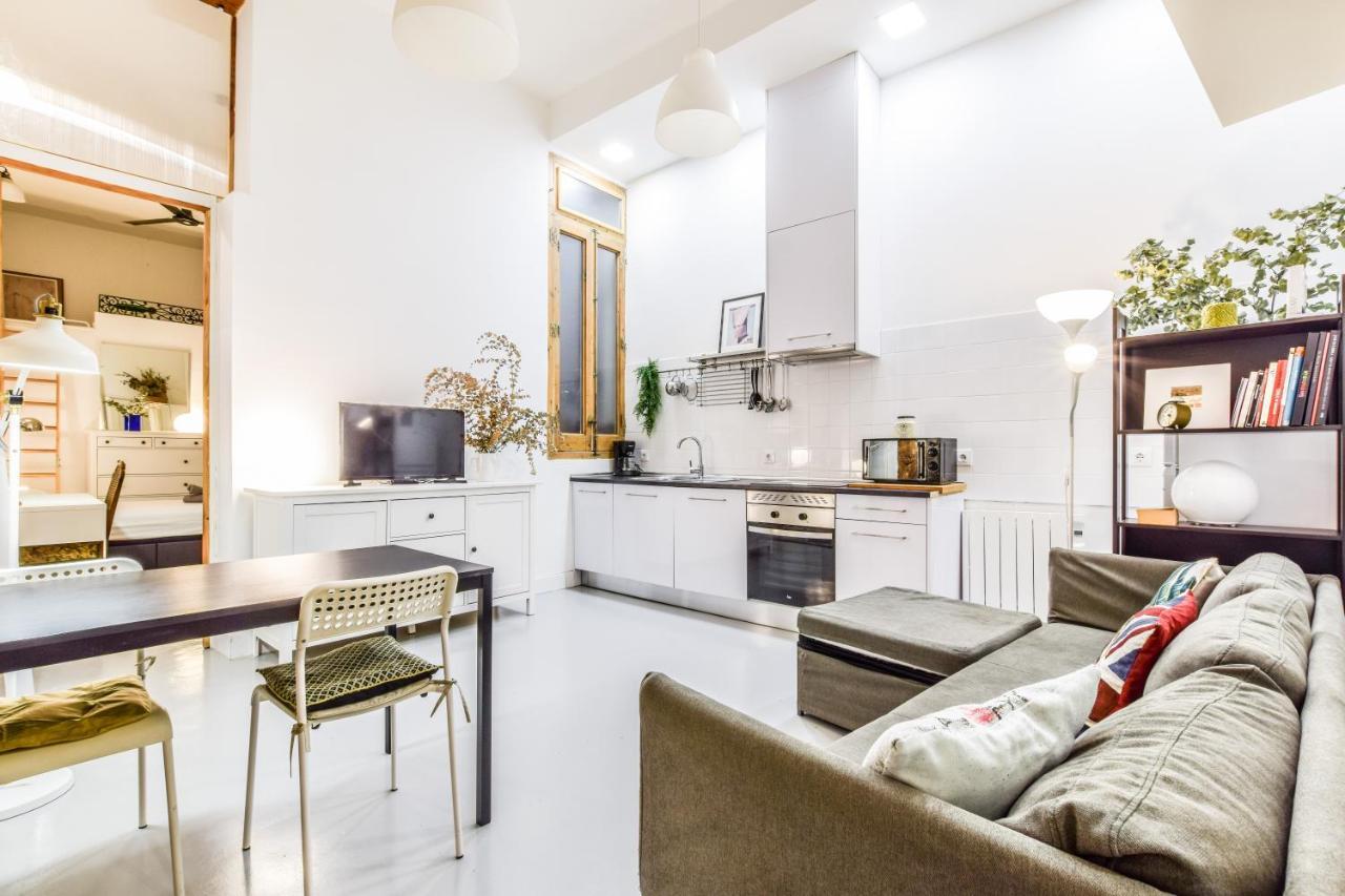 Piso De Ave Maria Appartamento Madrid Esterno foto